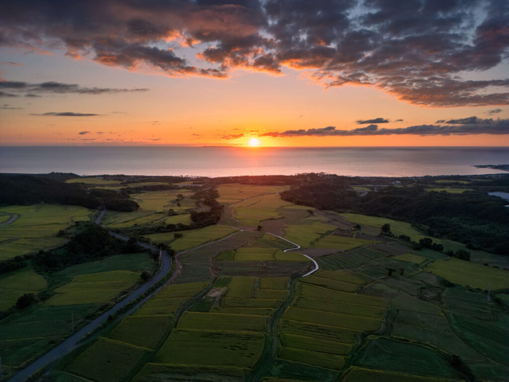 九十九島と日本海に沈む夕日