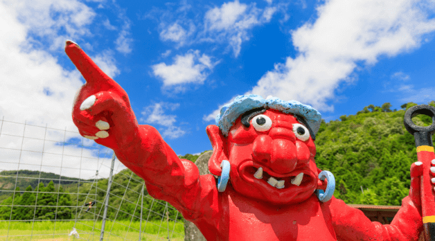 大江山には13体の鬼の像が点在し、それぞれに名前がある
