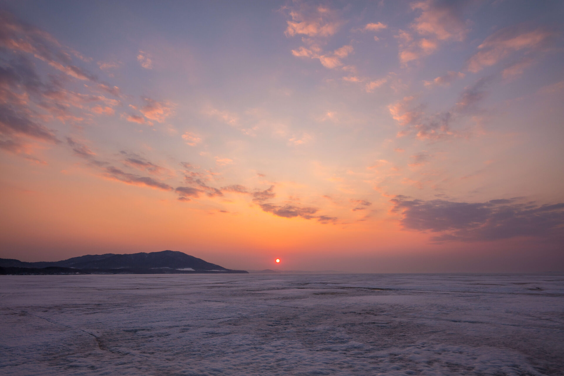 サロマ湖（冬）　夕日