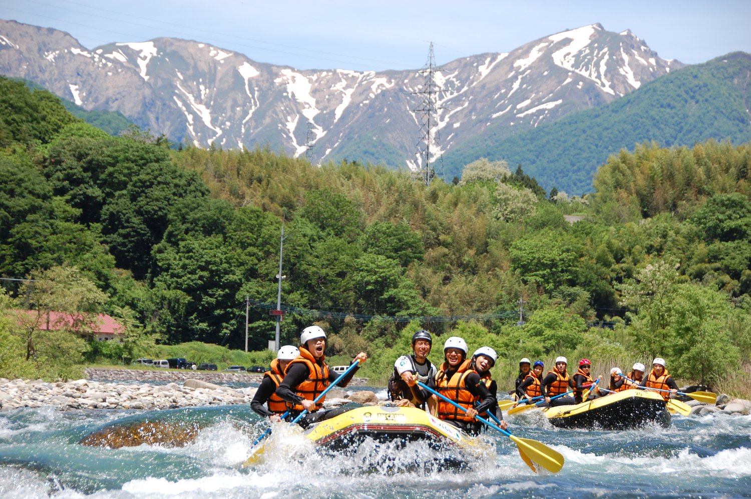 ラフティングと谷川岳